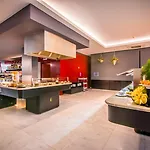 Hotel Rr Da Rocha 4*