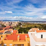 Rr Da Rocha Hotel 4*