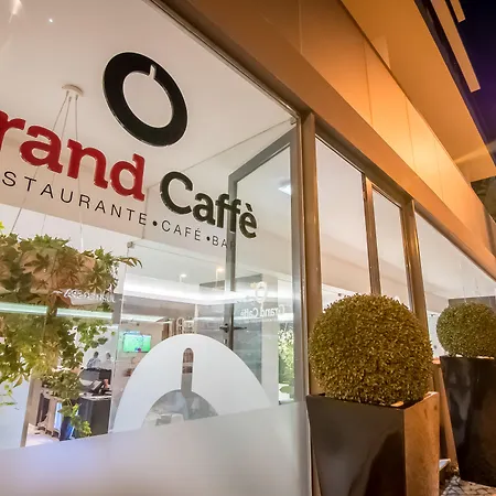 Rr Da Rocha Szálloda 4*