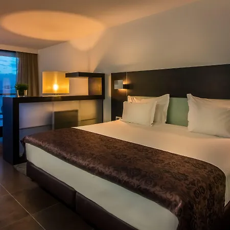 Szálloda Rr Da Rocha 4*