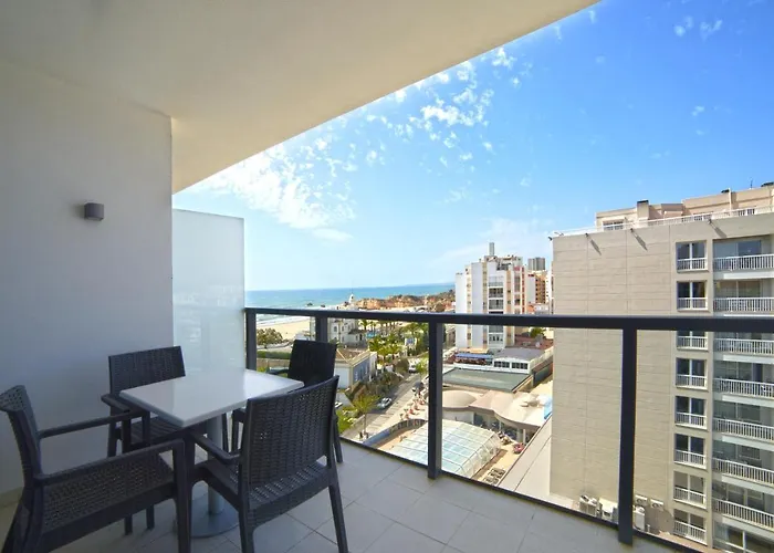 Hotel Rr Da Rocha 4*