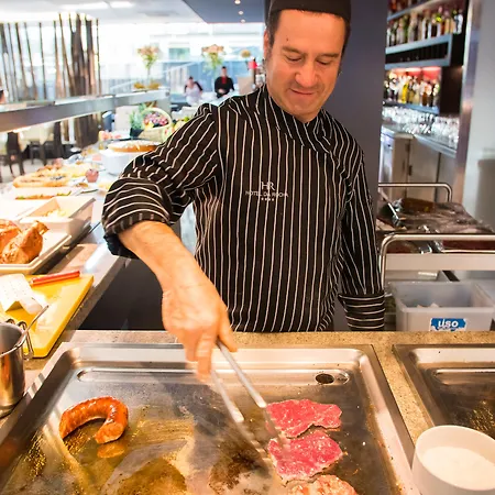 Ξενοδοχείο Rr Da Rocha 4*