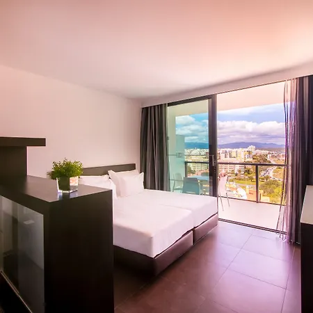 Ξενοδοχείο Rr Da Rocha 4*