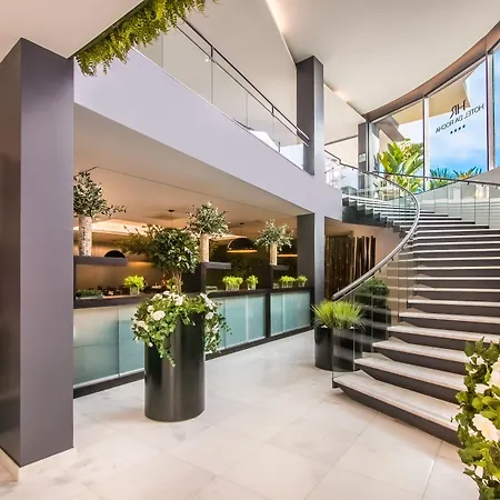 Ξενοδοχείο Rr Da Rocha 4*